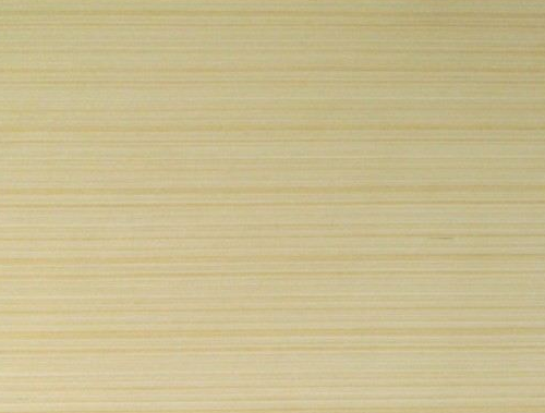 装饰面板，俗称面板。是将实木板精密刨切成厚度为 0.2mm 左右的微薄木皮，以夹板为基材，经过胶粘工艺制做而成的具有单面装饰作用的装饰板材。
